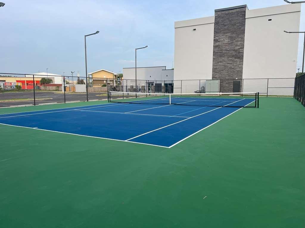 Best Western Plus Mobile Inn And Suites المرافق الصورة