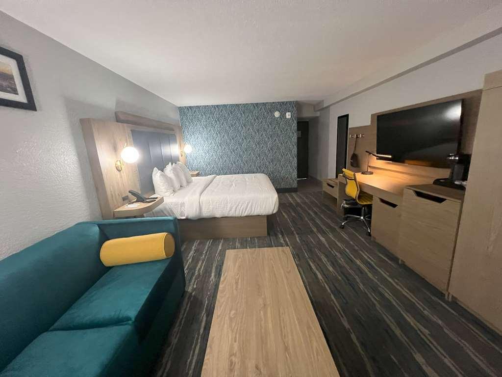Best Western Plus Mobile Inn And Suites الغرفة الصورة