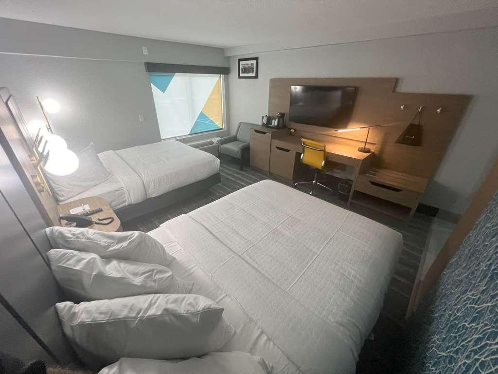 Best Western Plus Mobile Inn And Suites الغرفة الصورة