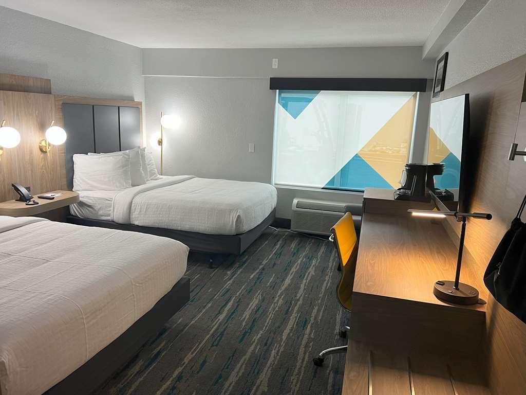 Best Western Plus Mobile Inn And Suites الغرفة الصورة