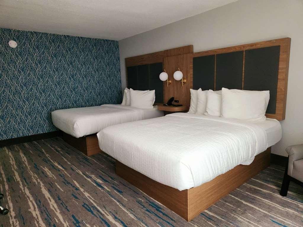 Best Western Plus Mobile Inn And Suites الغرفة الصورة