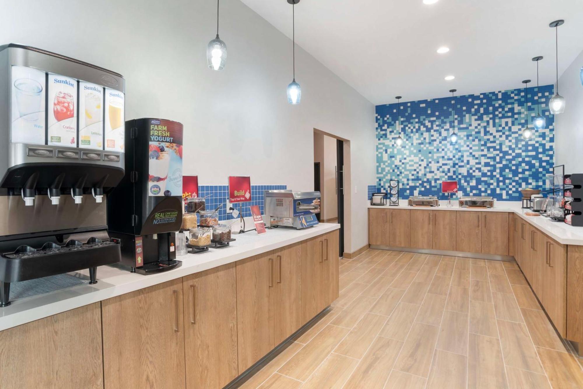 Best Western Plus Mobile Inn And Suites المظهر الخارجي الصورة